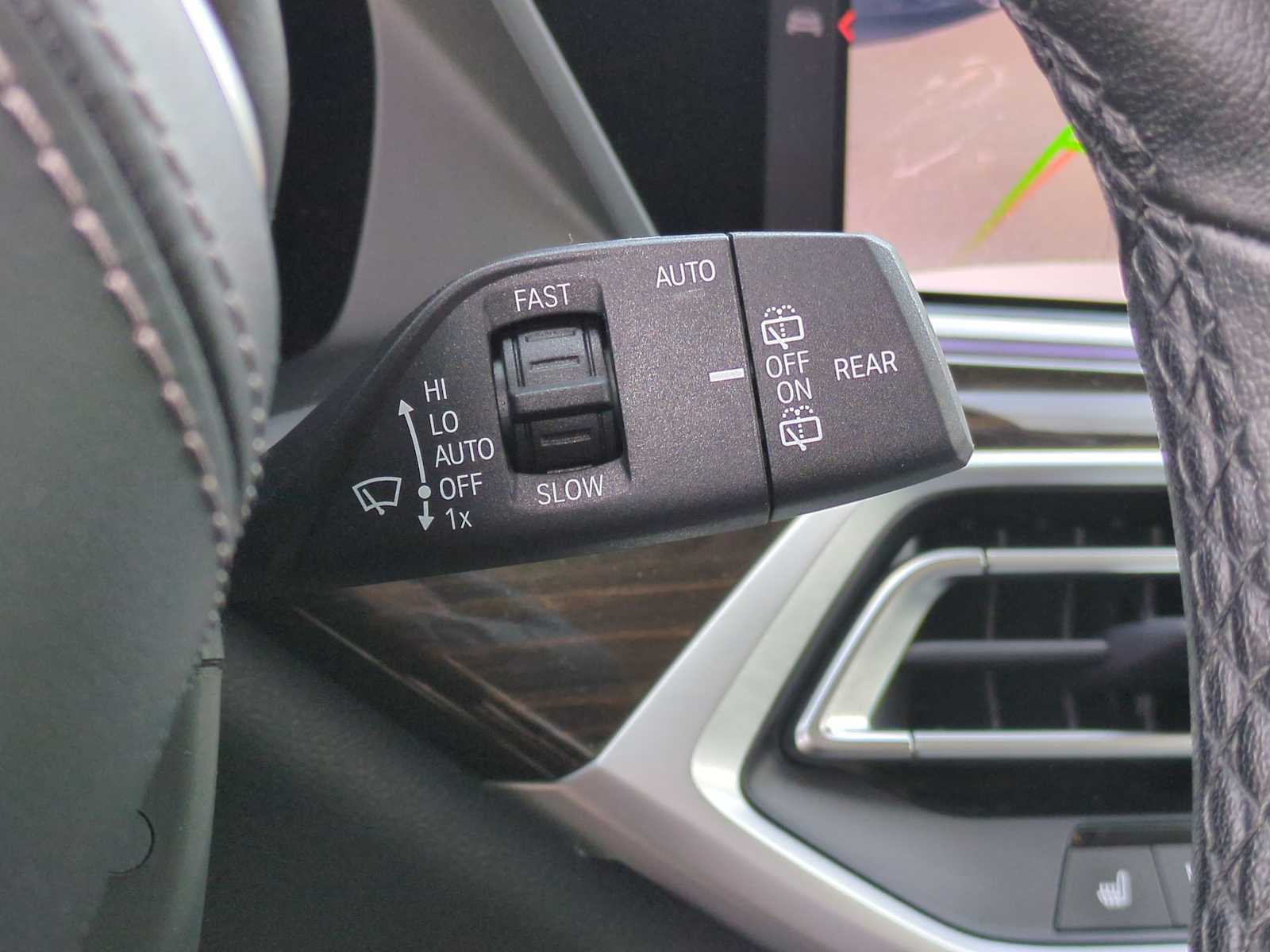 Thumbnail: 2021 BMW X7 - 27