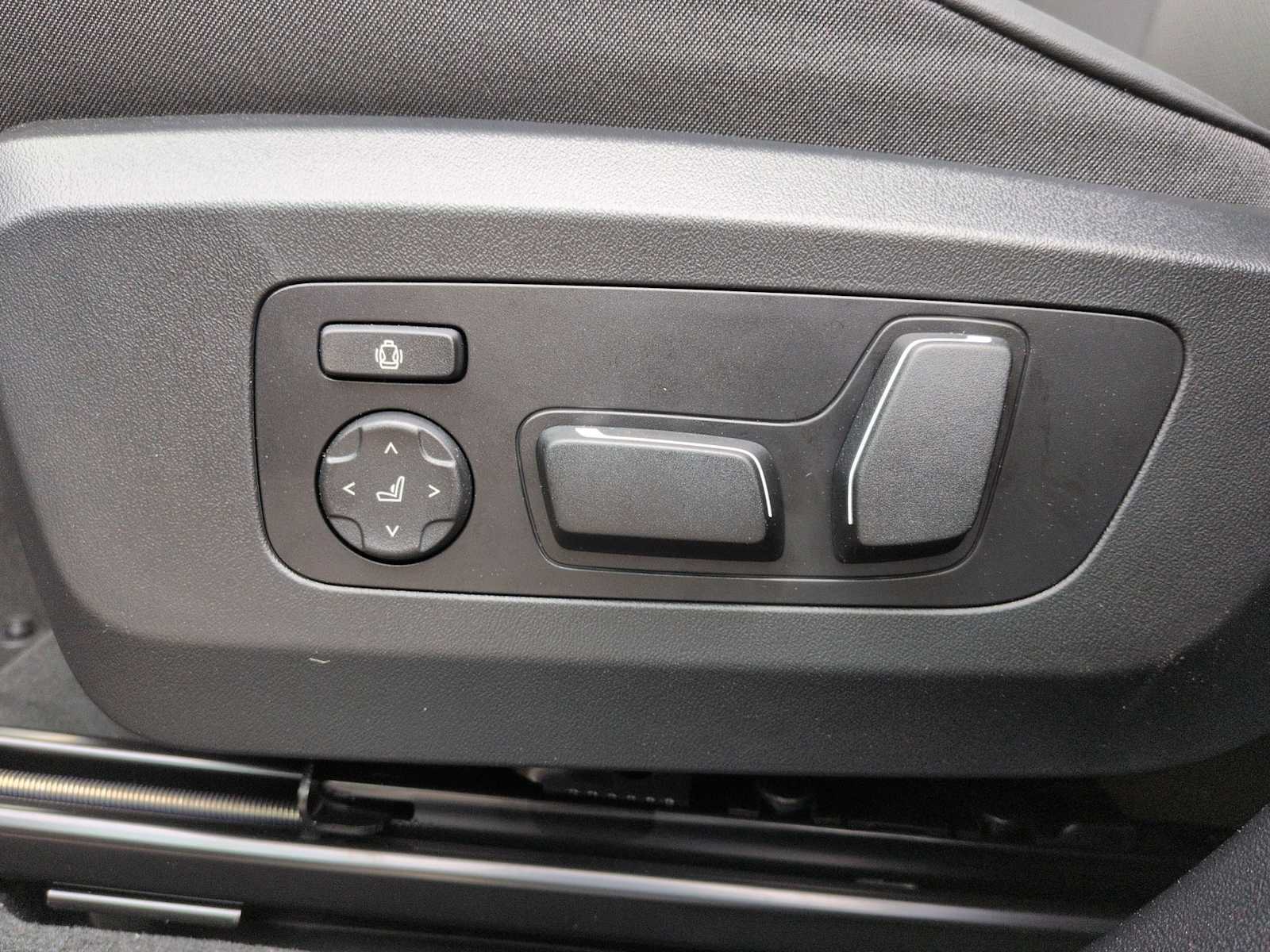 Thumbnail: 2026 BMW X3 - 18