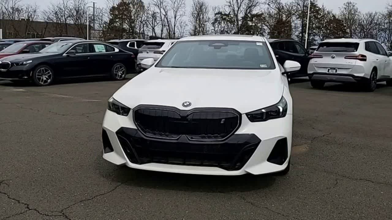 Thumbnail: 2025 BMW i5 - 3