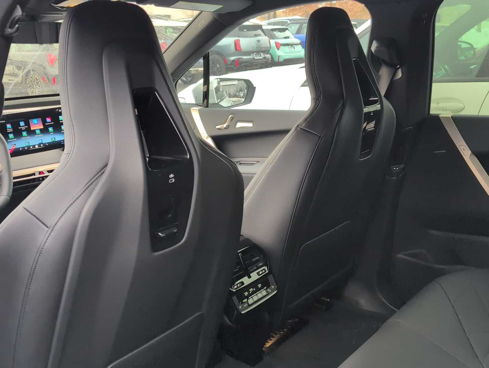 Thumbnail: 2026 BMW iX - 18