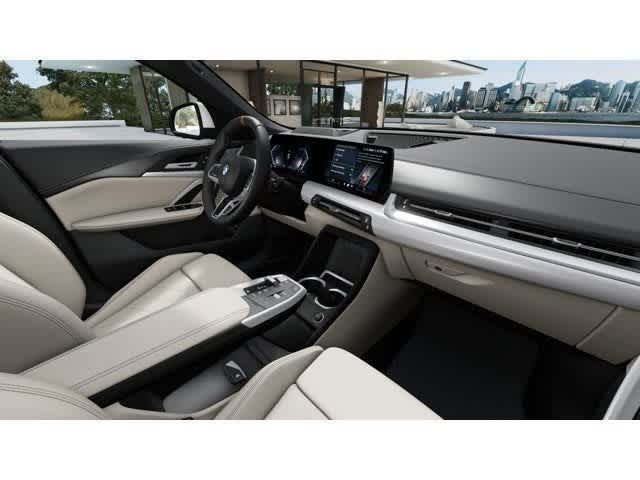 Thumbnail: 2025 BMW X2 - 14