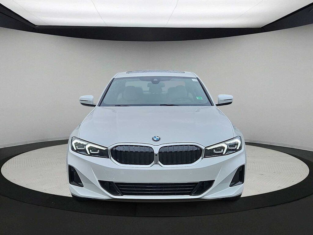 New 2025 BMW 330i xDrive Sedan