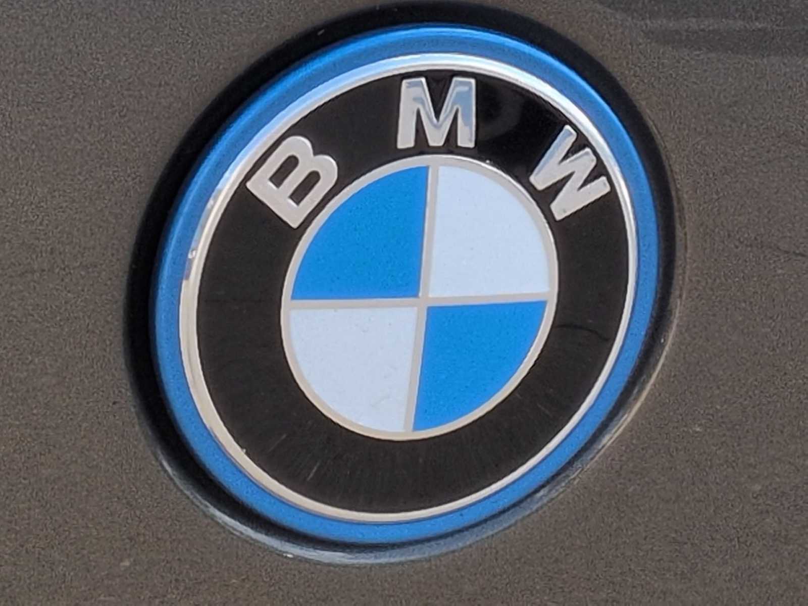 Thumbnail: 2026 BMW X5 - 12