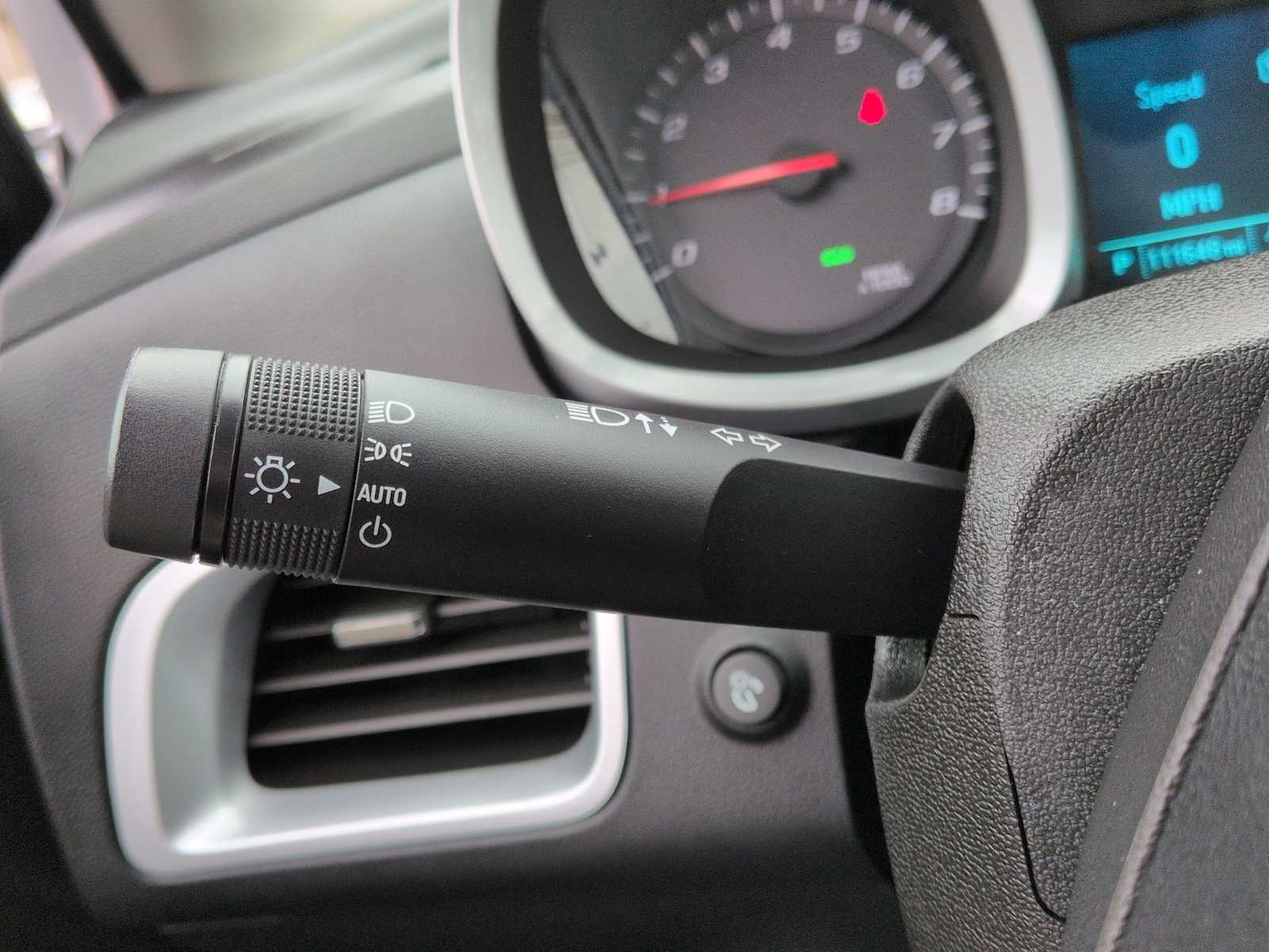 Thumbnail: 2012 Chevrolet Equinox - 27