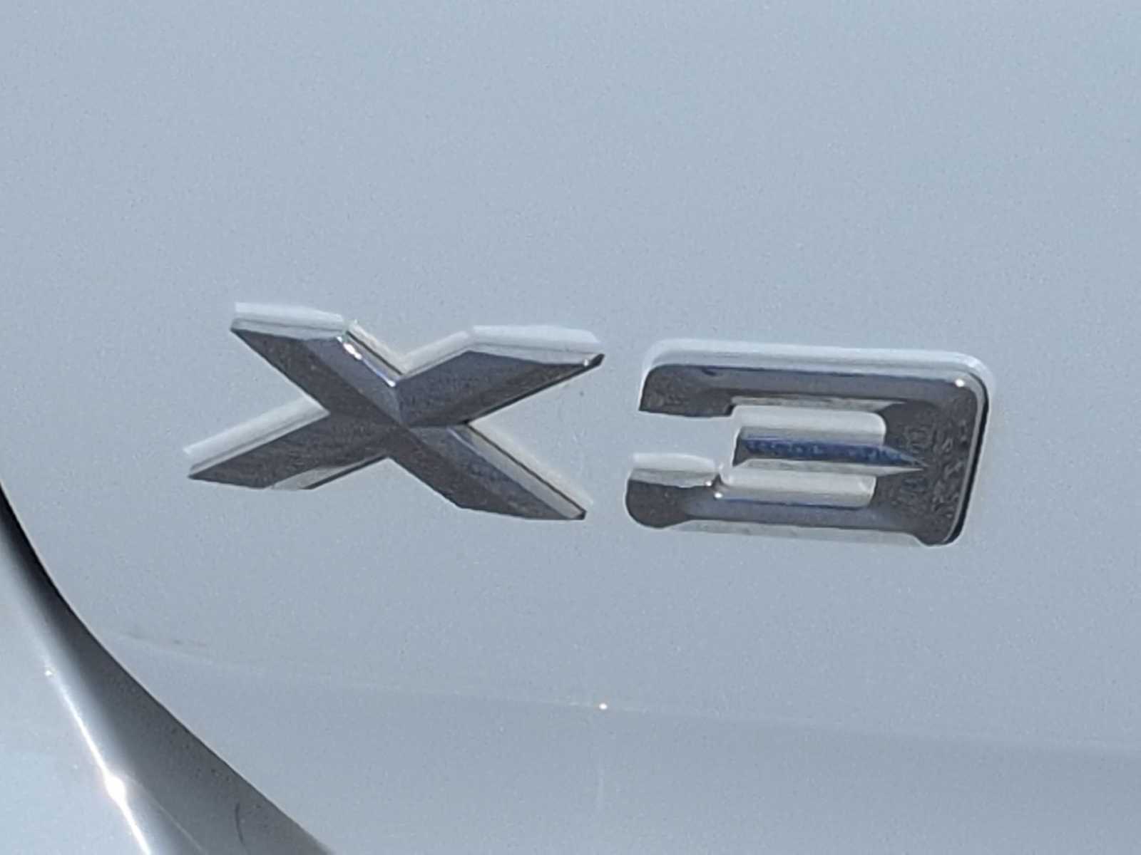 Thumbnail: 2022 BMW X3 - 13