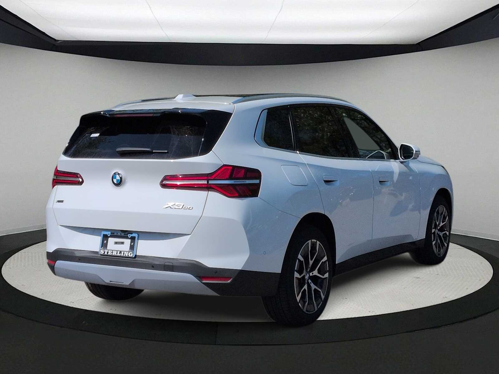 Thumbnail: 2026 BMW X3 - 8