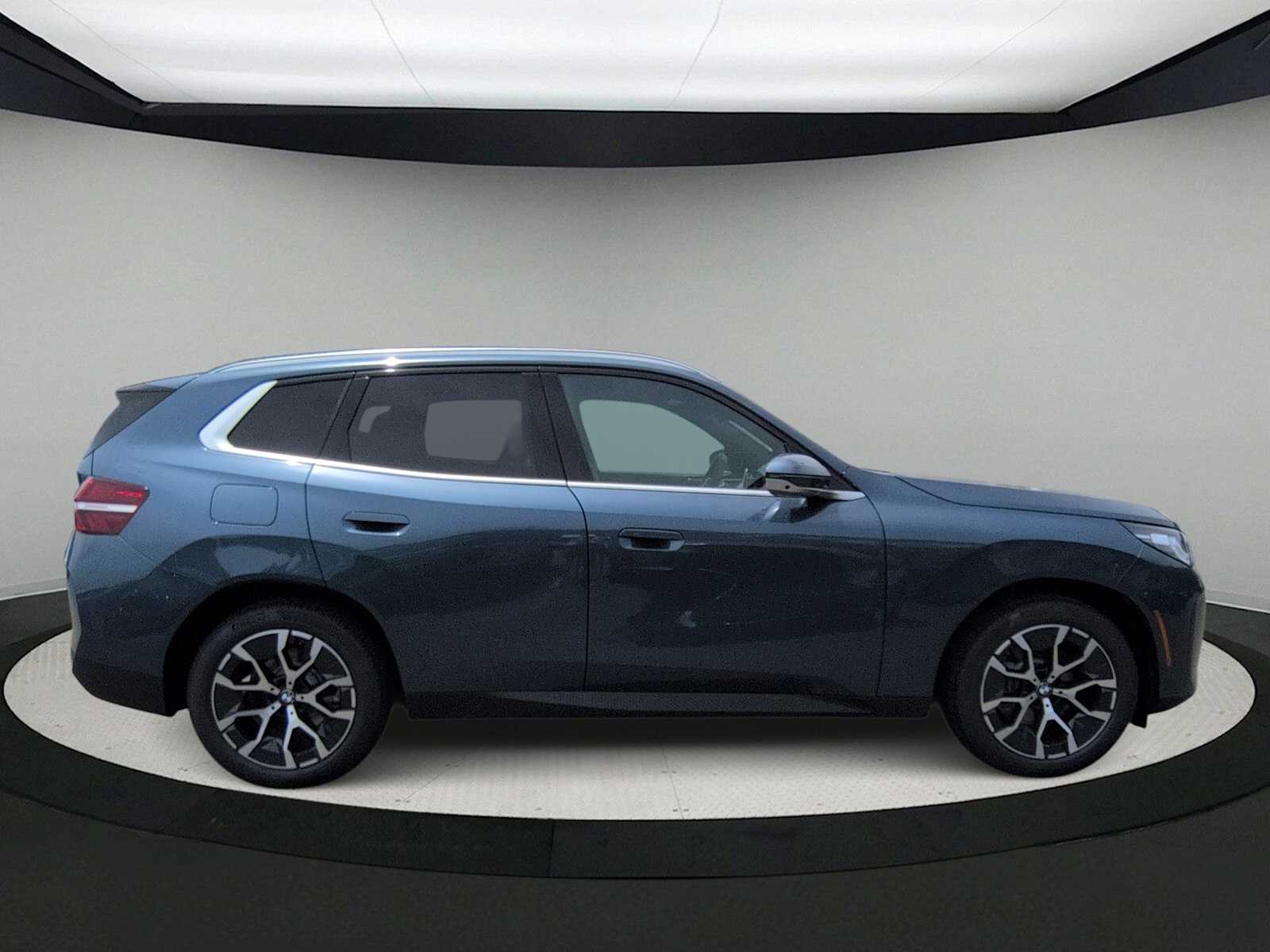Thumbnail: 2026 BMW X3 - 9
