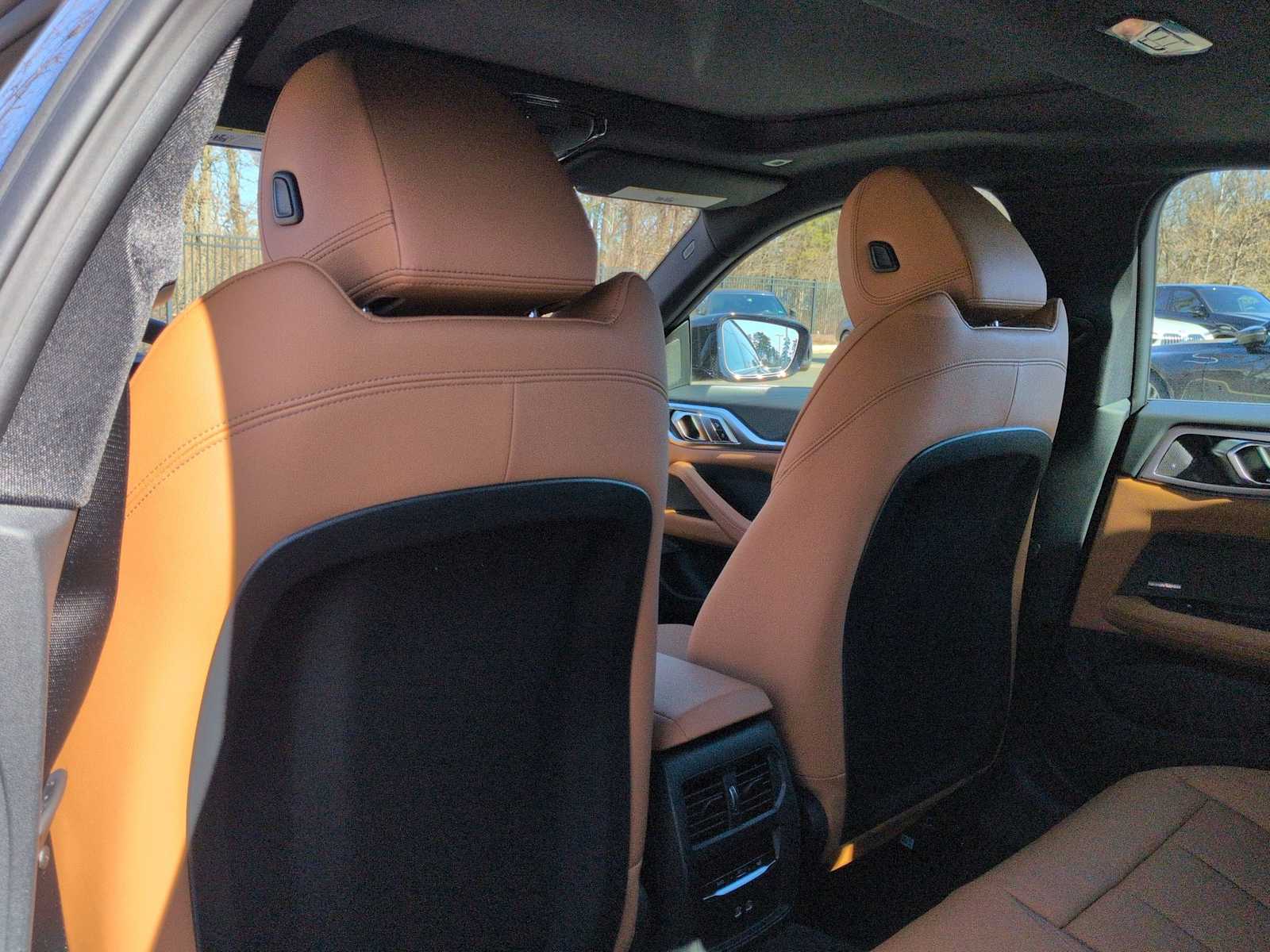 Thumbnail: 2026 BMW i4 - 19