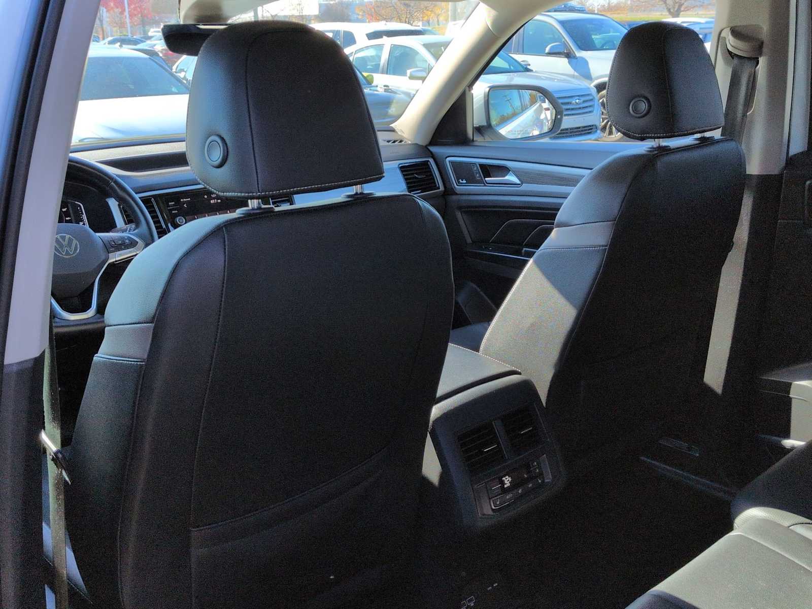 Thumbnail: 2021 Volkswagen Atlas - 17