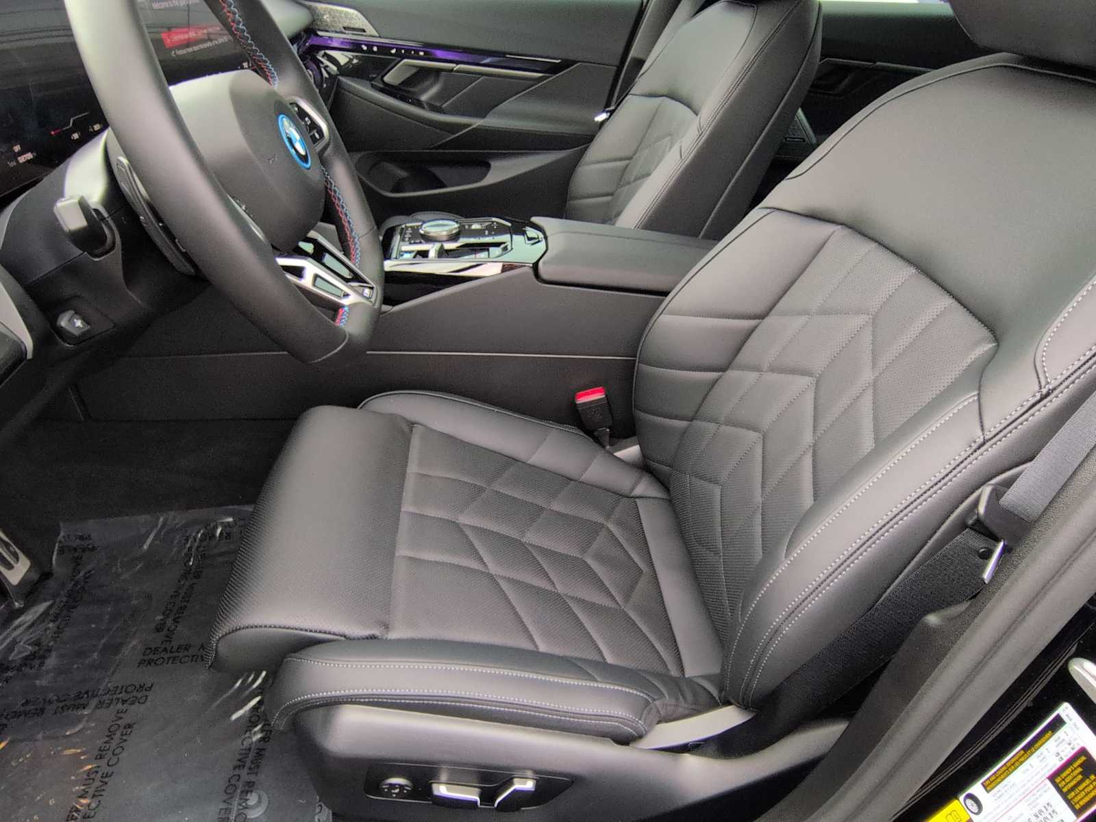 Thumbnail: 2025 BMW i5 - 16