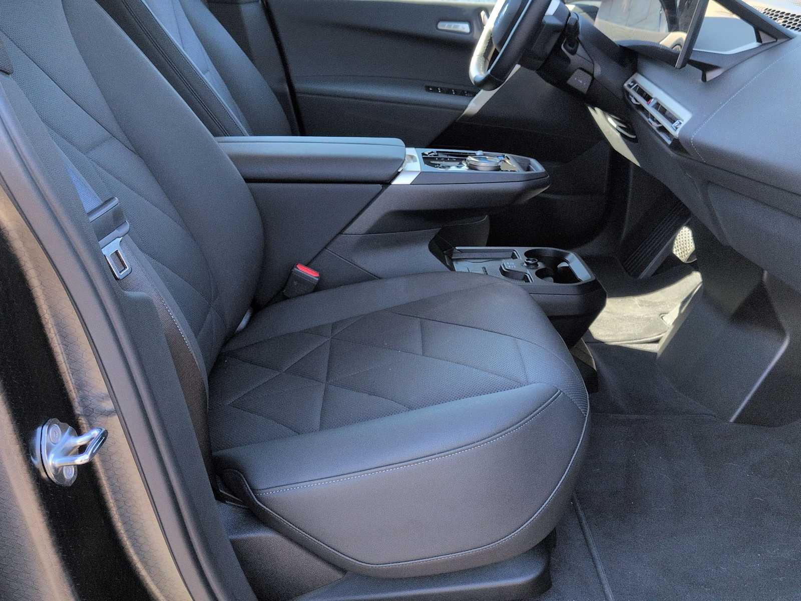 Thumbnail: 2024 BMW iX - 23