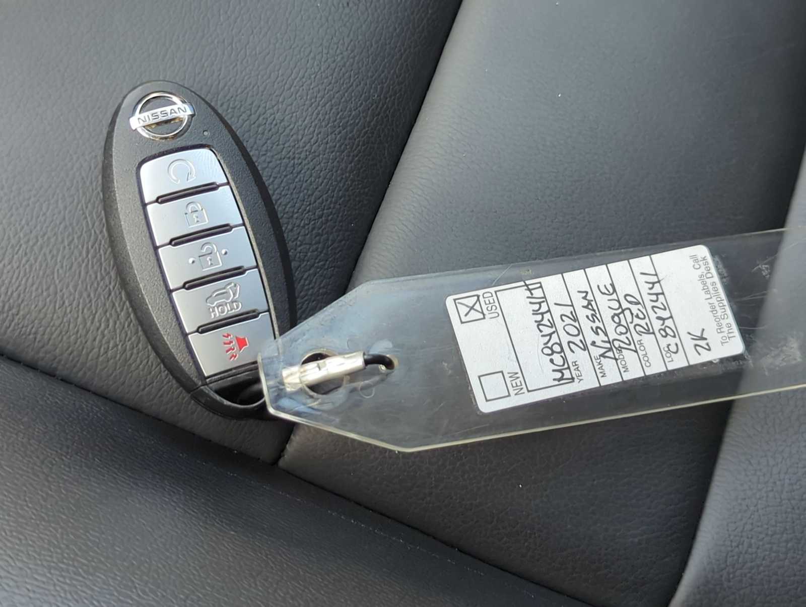 Thumbnail: 2021 Nissan Rogue - 37