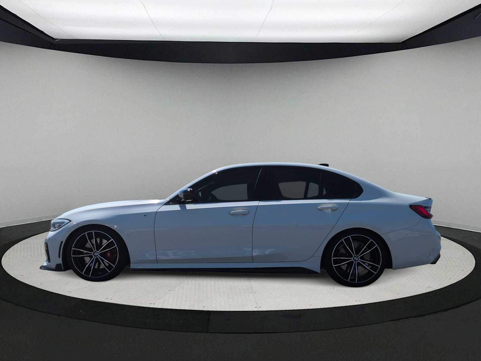 Thumbnail: 2021 BMW 3 Series - 5