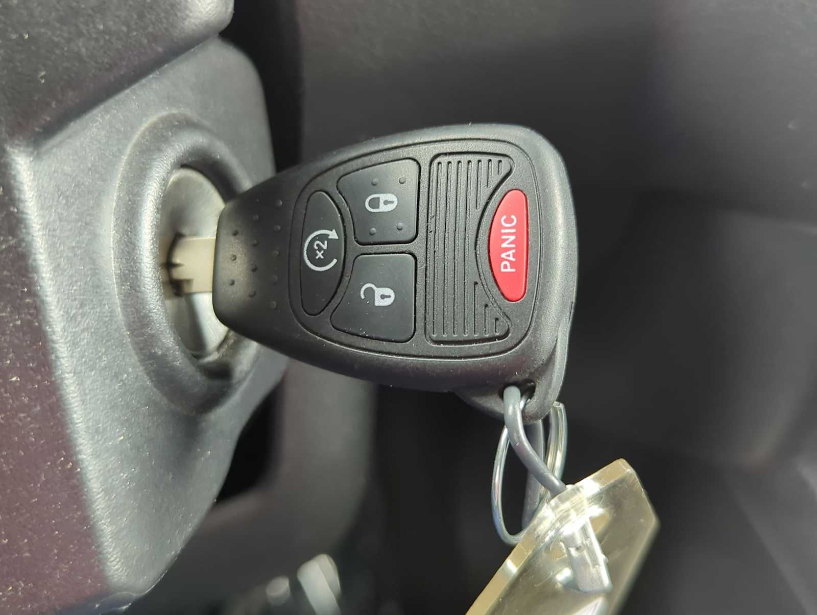 Thumbnail: 2014 Jeep Patriot - 36