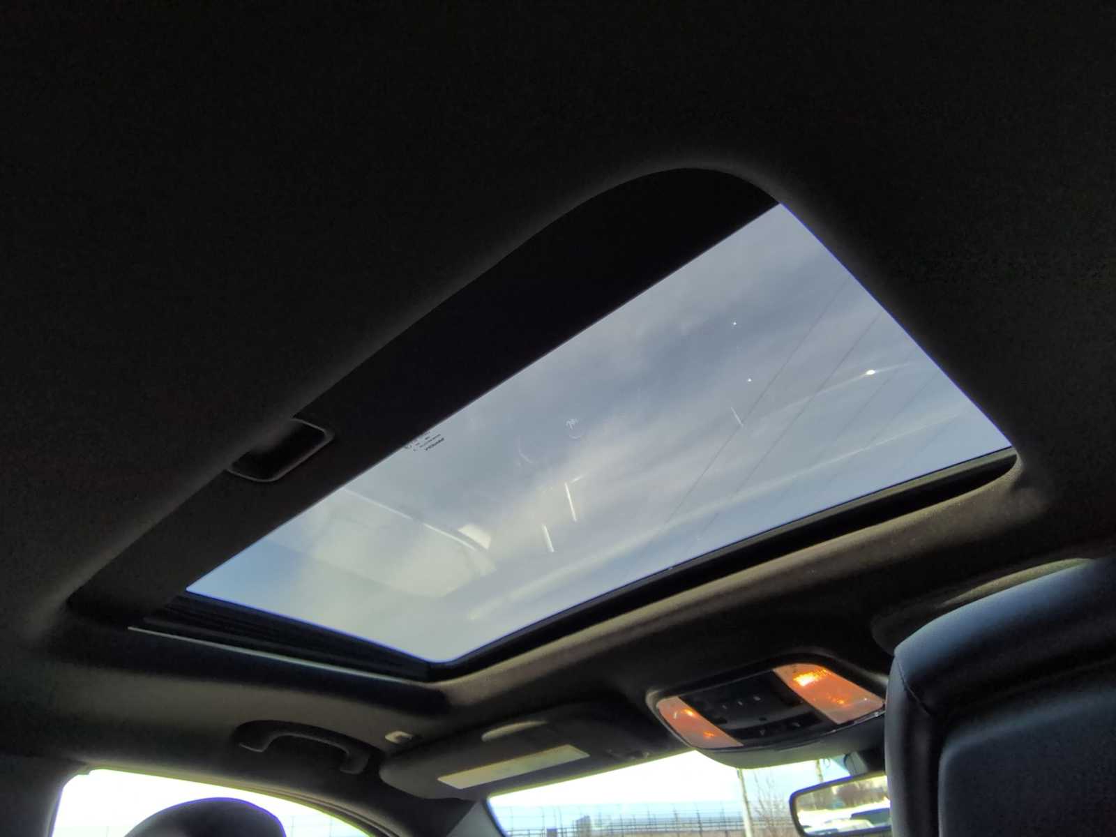 Thumbnail: 2018 Jeep Grand Cherokee - 23