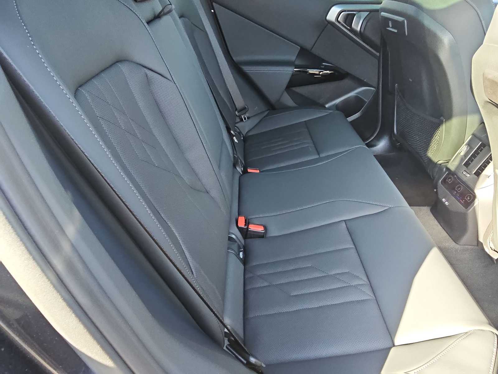 Thumbnail: 2026 BMW X3 - 21