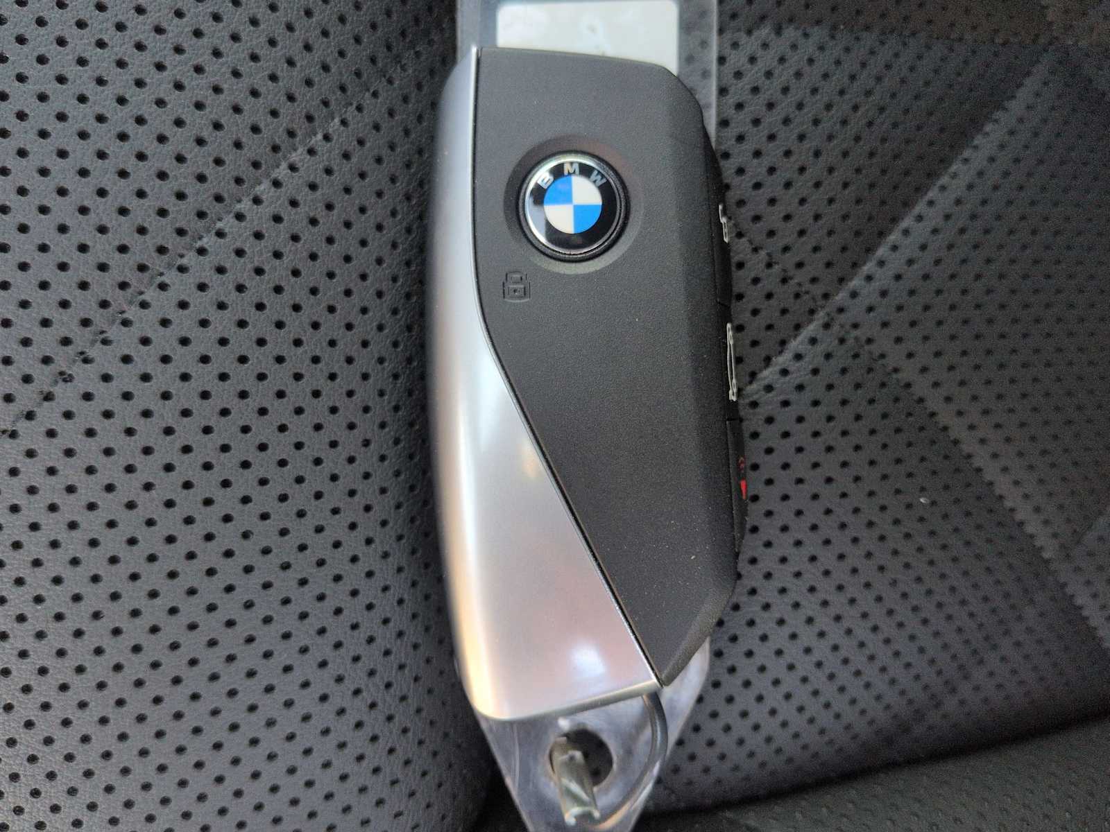 Thumbnail: 2026 BMW X5 - 37