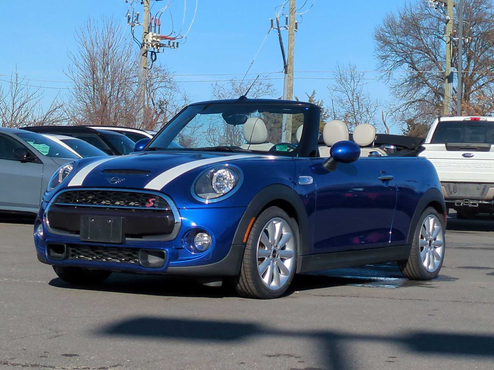 Thumbnail: 2019 MINI Cooper Convertible - 11