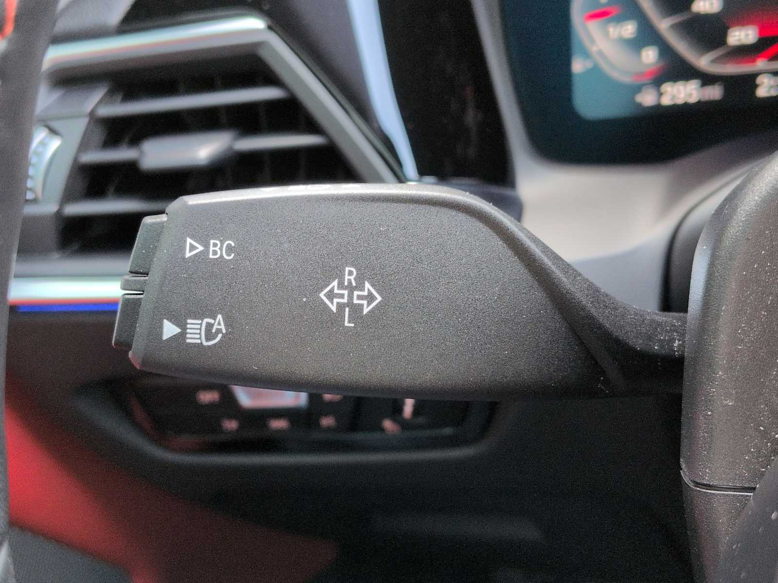 Thumbnail: 2023 BMW M4 - 27