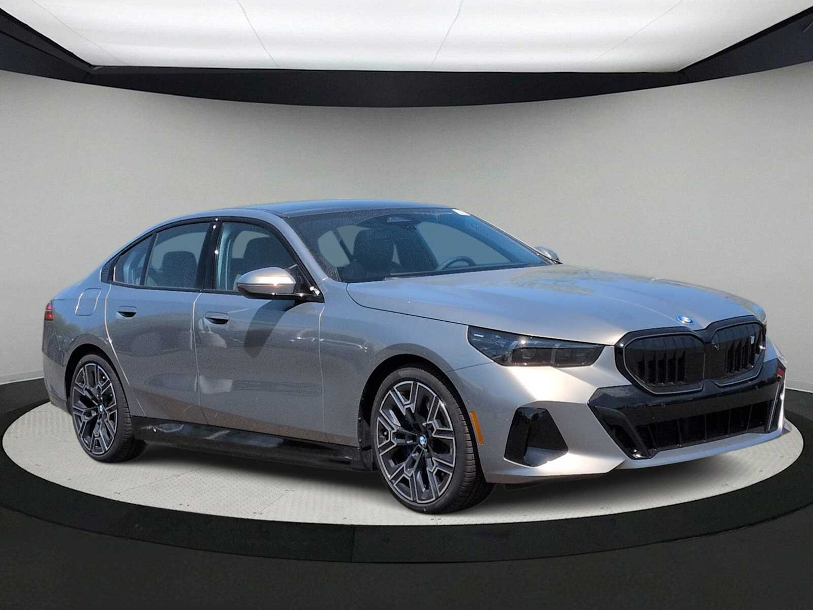 Thumbnail: 2026 BMW i5 - 2