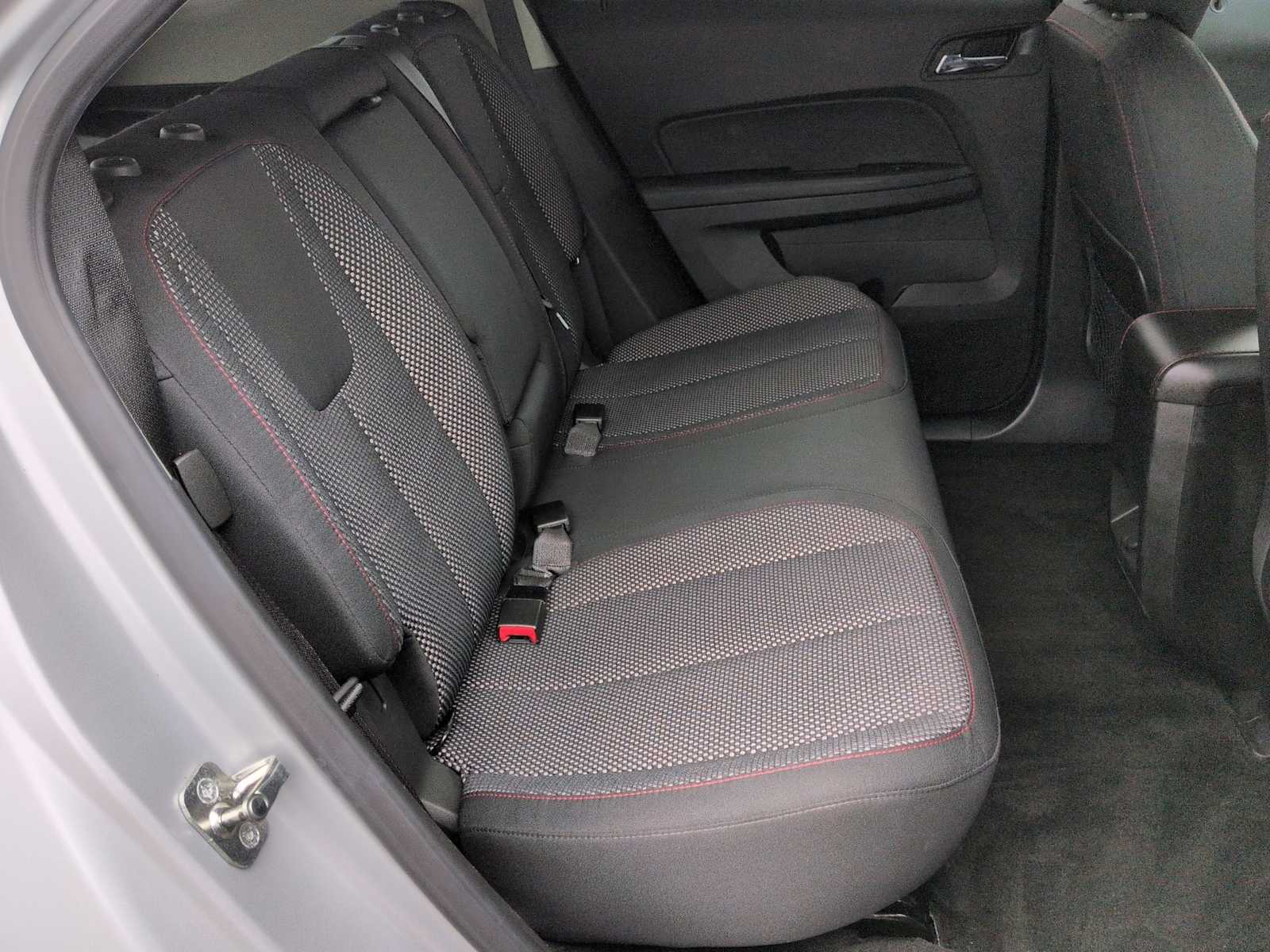 Thumbnail: 2012 Chevrolet Equinox - 21