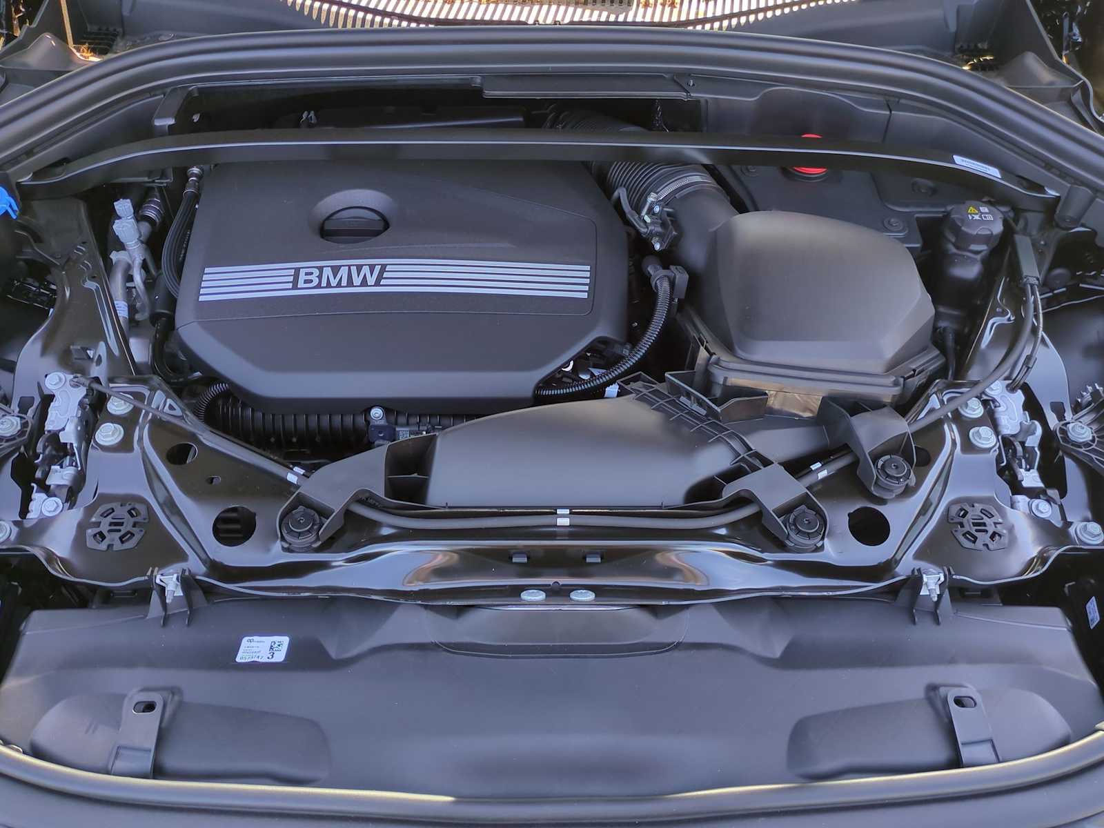 Thumbnail: 2025 BMW X2 - 14