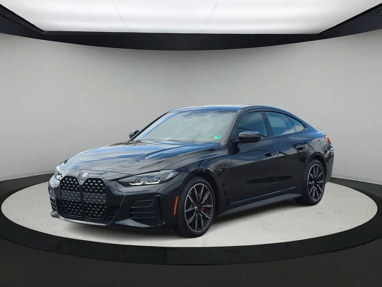 Thumbnail: 2024 BMW 4 Series - 4