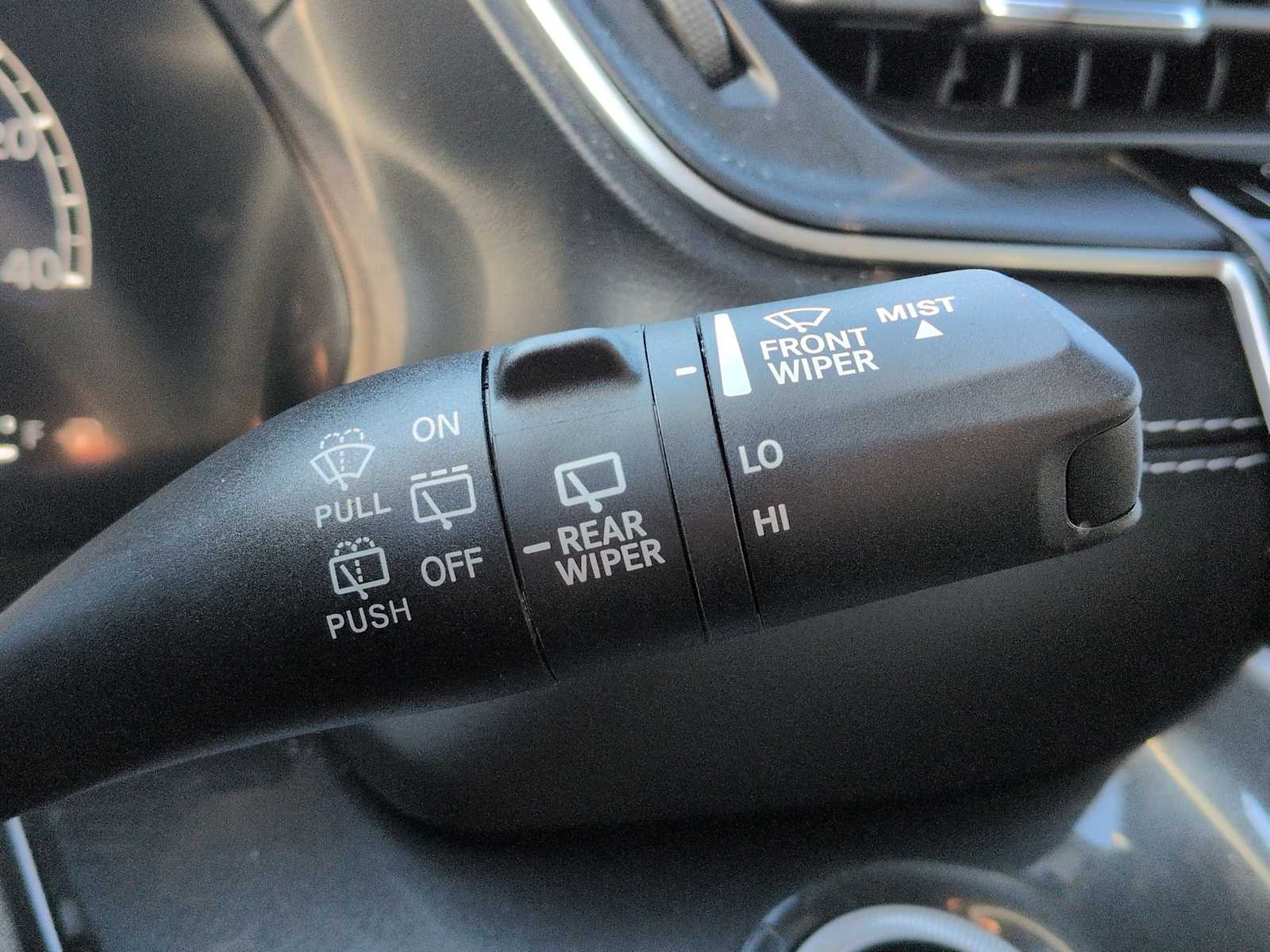 Thumbnail: 2023 Jeep Grand Cherokee - 25