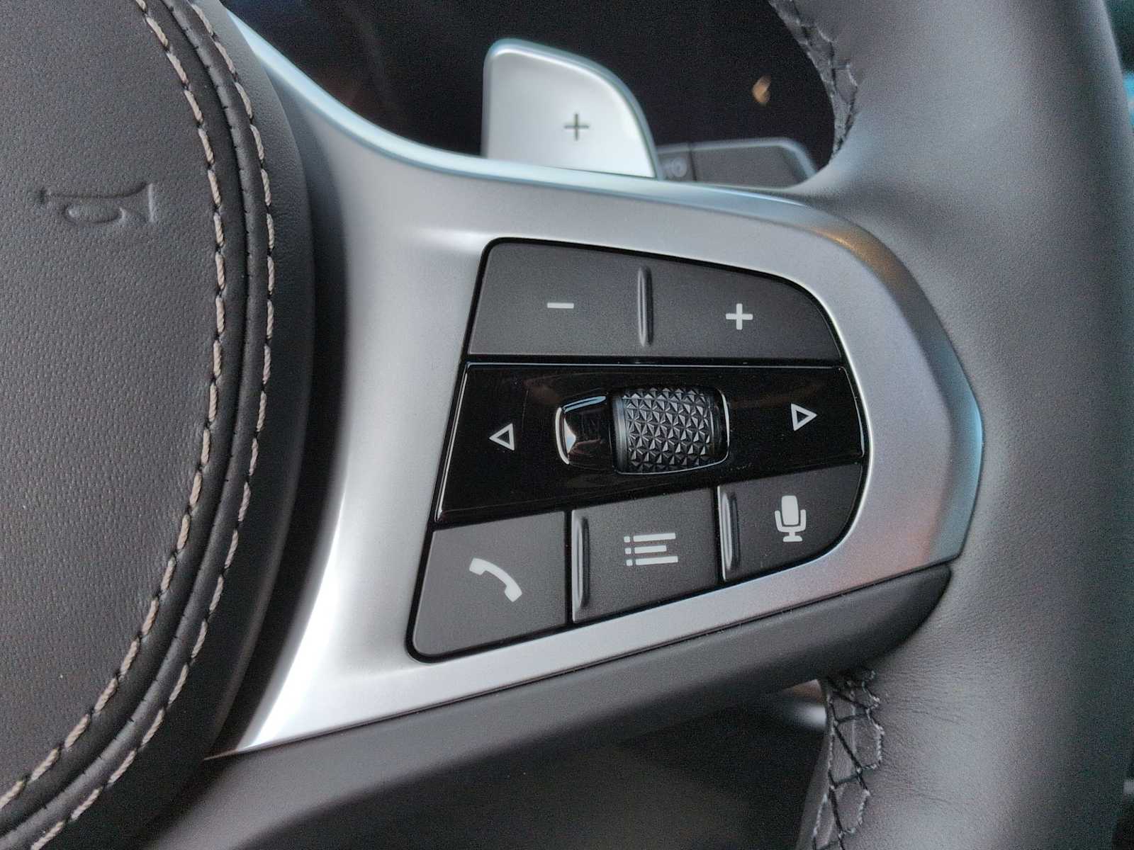 Thumbnail: 2026 BMW X5 - 27