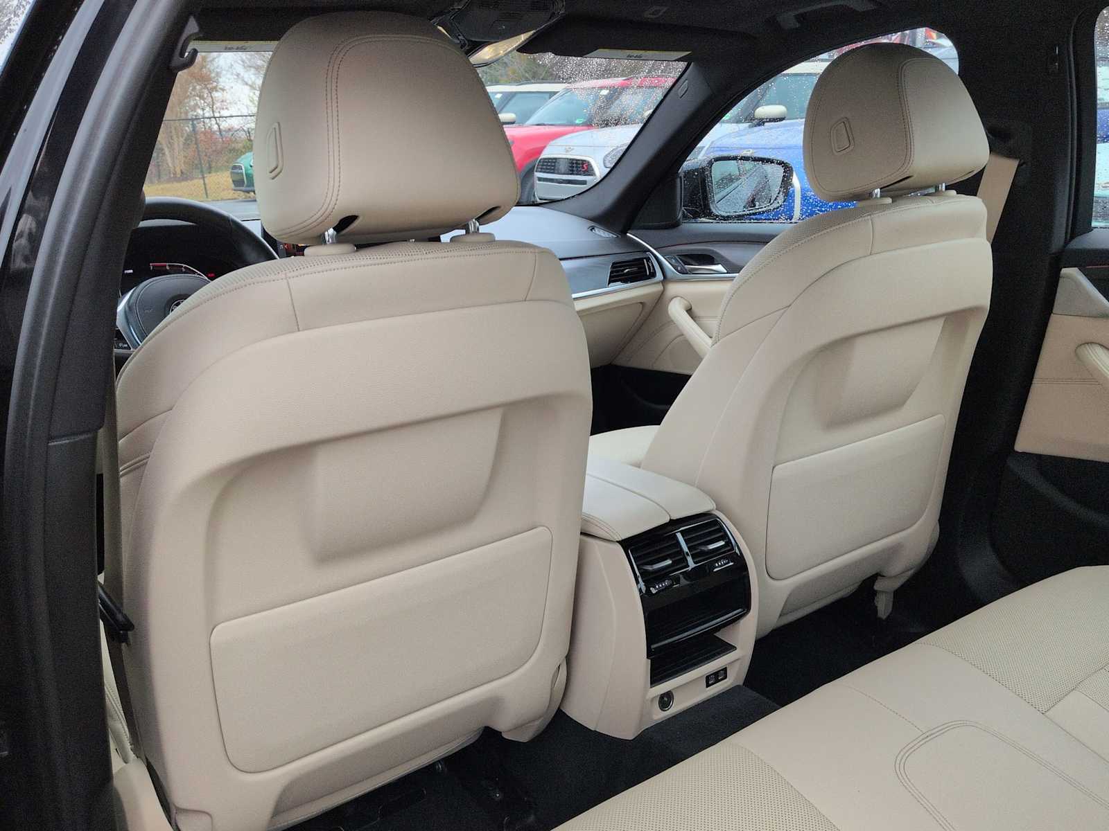 Thumbnail: 2023 BMW 5 Series - 18