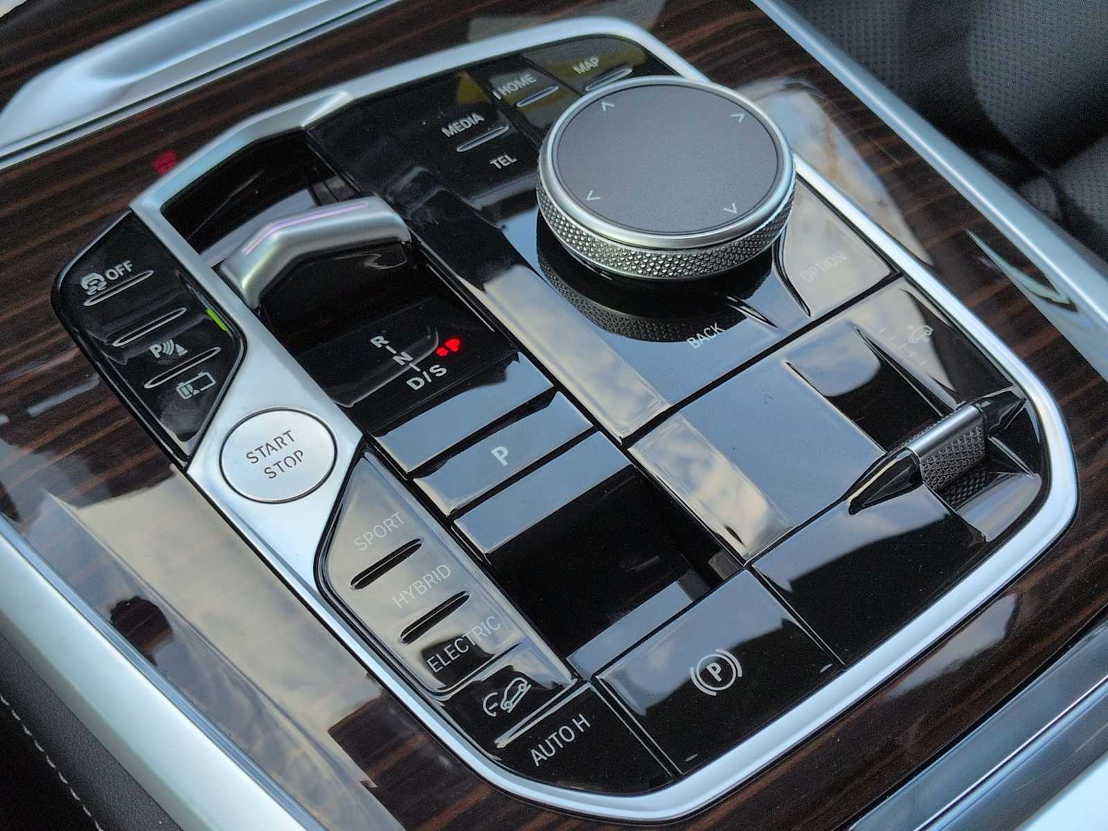 Thumbnail: 2026 BMW X5 - 35