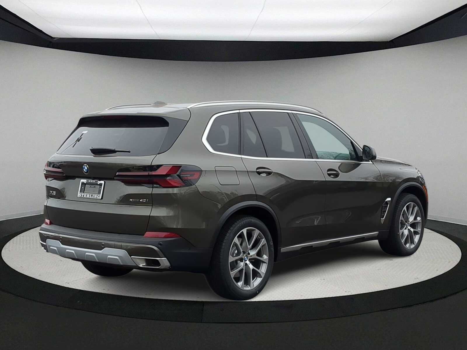 Thumbnail: 2026 BMW X5 - 8