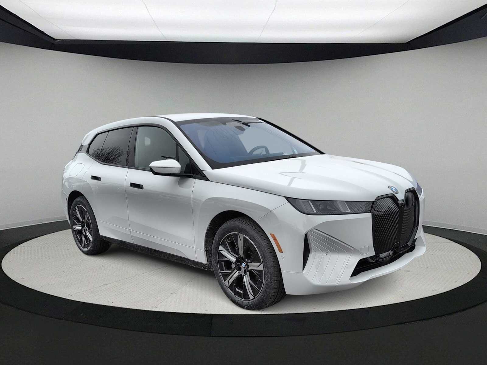 Thumbnail: 2026 BMW iX - 2