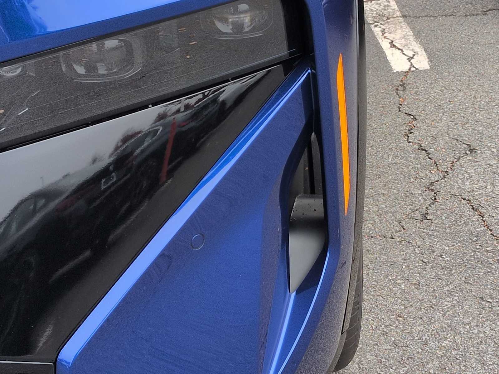 Thumbnail: 2026 BMW XM - 11