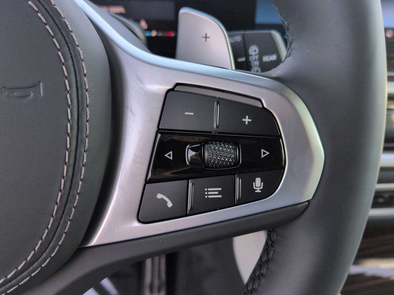 Thumbnail: 2026 BMW X5 - 27