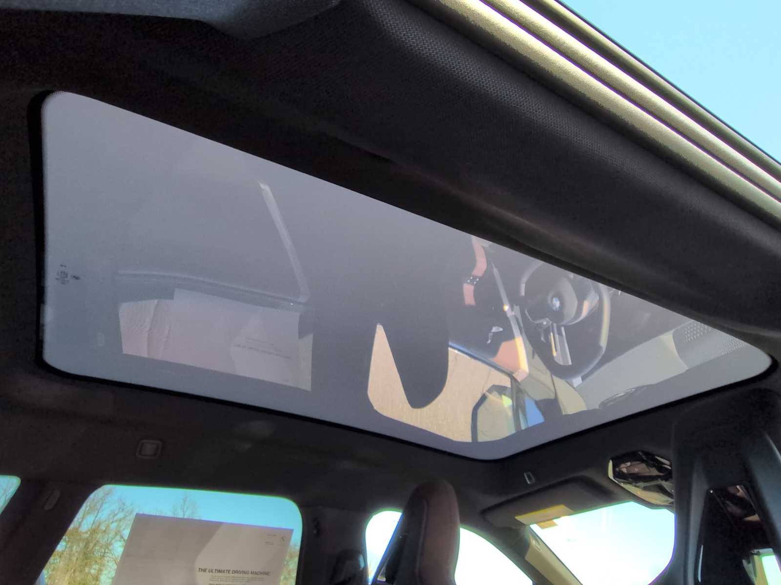 Thumbnail: 2026 BMW iX - 22