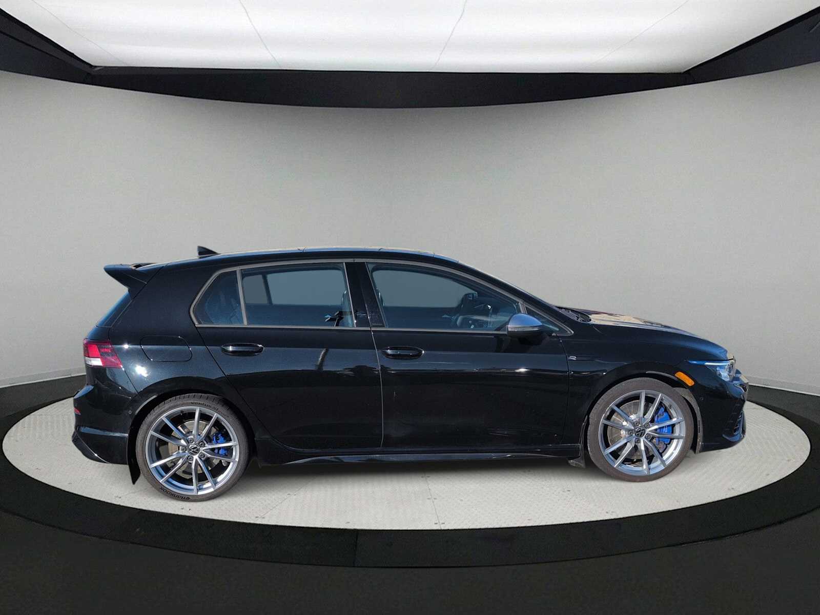 Thumbnail: 2024 Volkswagen Golf - 8