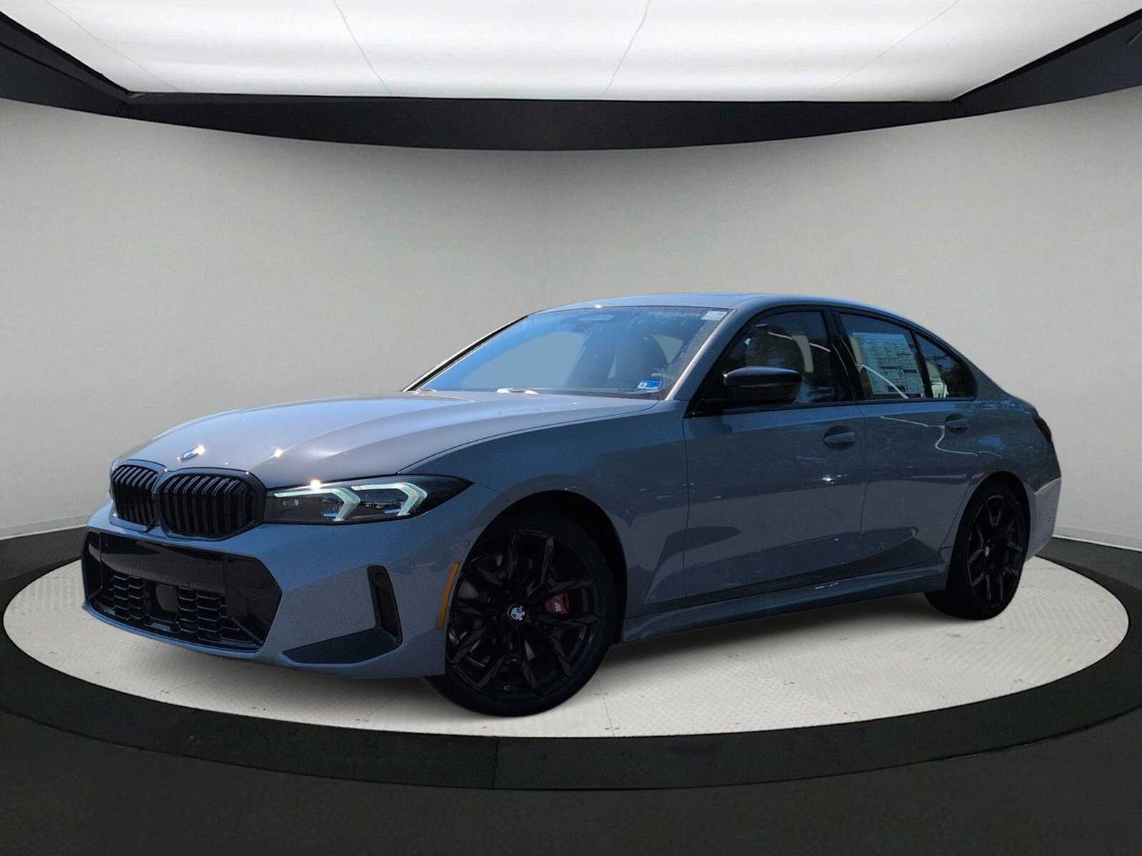 Thumbnail: 2026 BMW 3 Series - 1