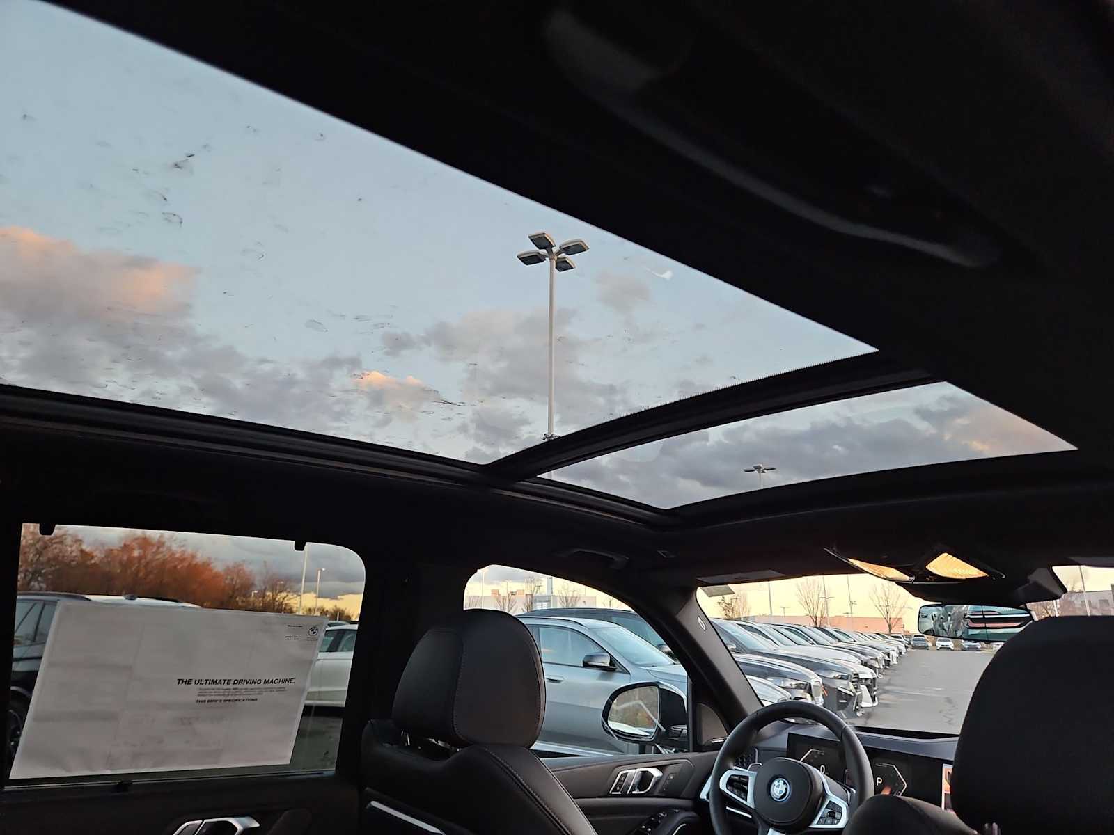 Thumbnail: 2026 BMW X5 - 23