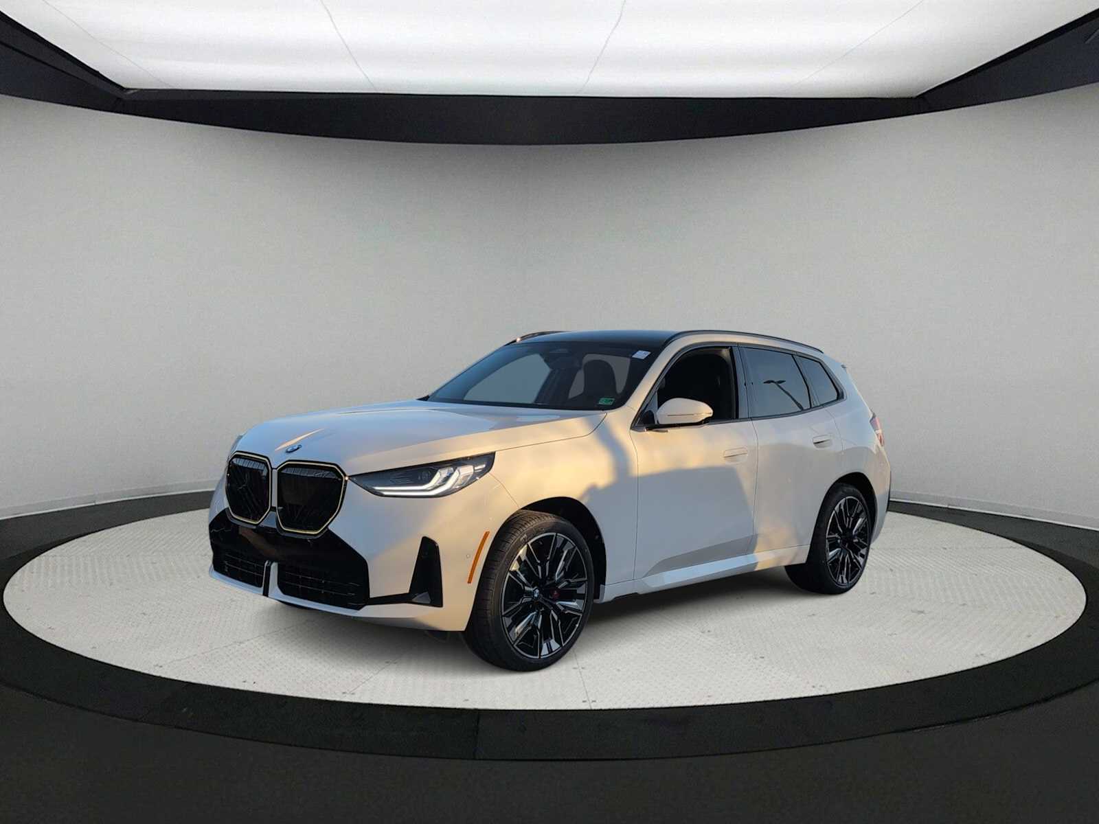 Thumbnail: 2026 BMW X3 - 3