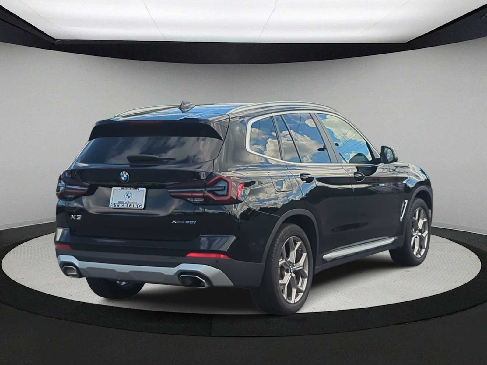 Thumbnail: 2022 BMW X3 - 8