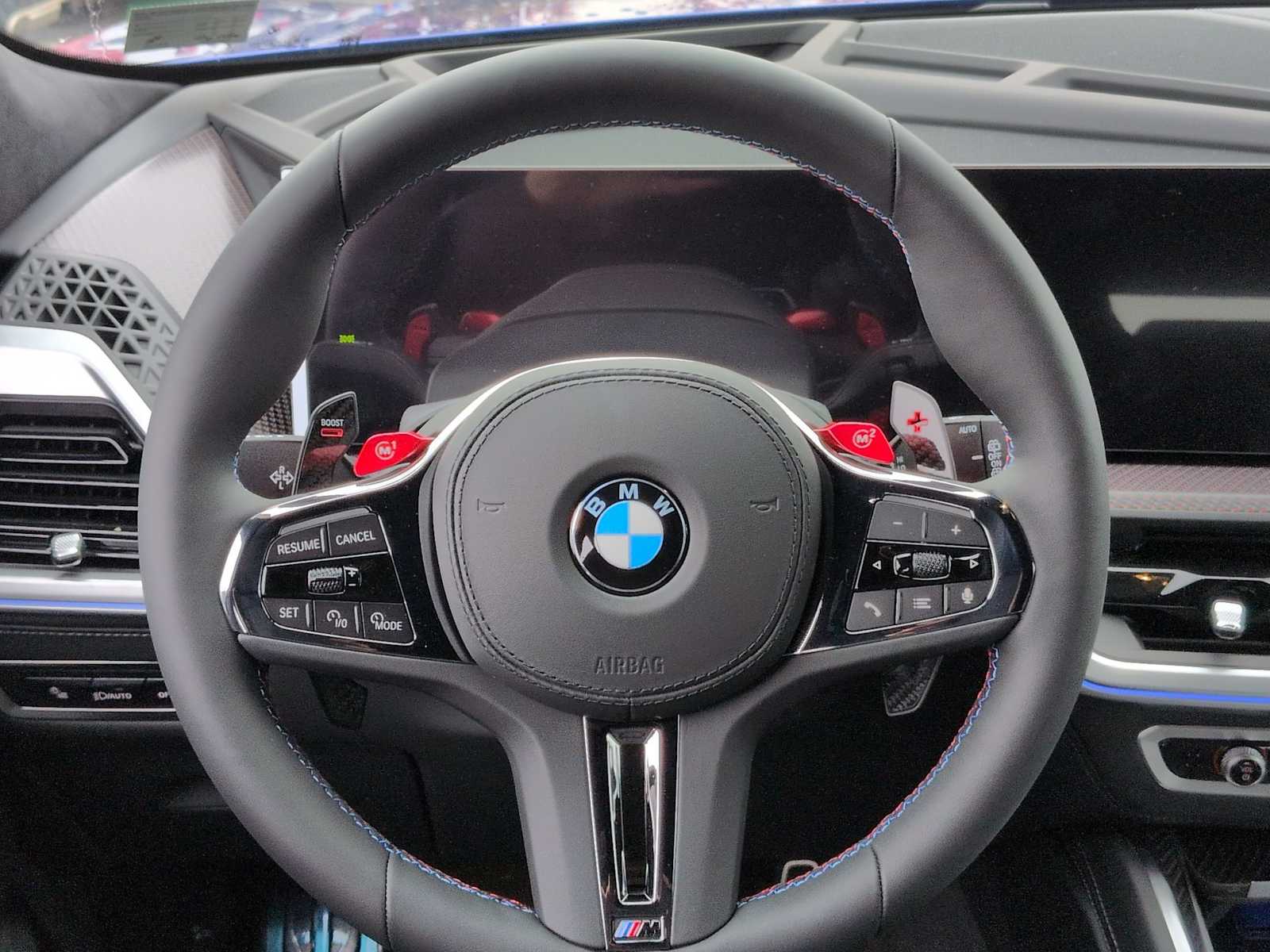 Thumbnail: 2026 BMW XM - 23