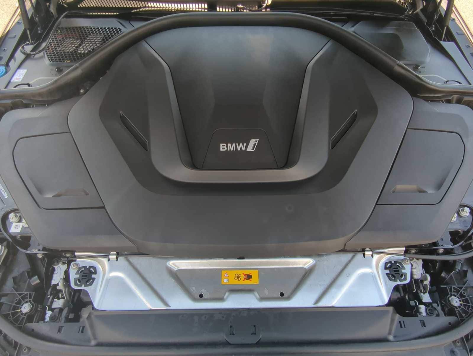 Thumbnail: 2024 BMW i4 - 14
