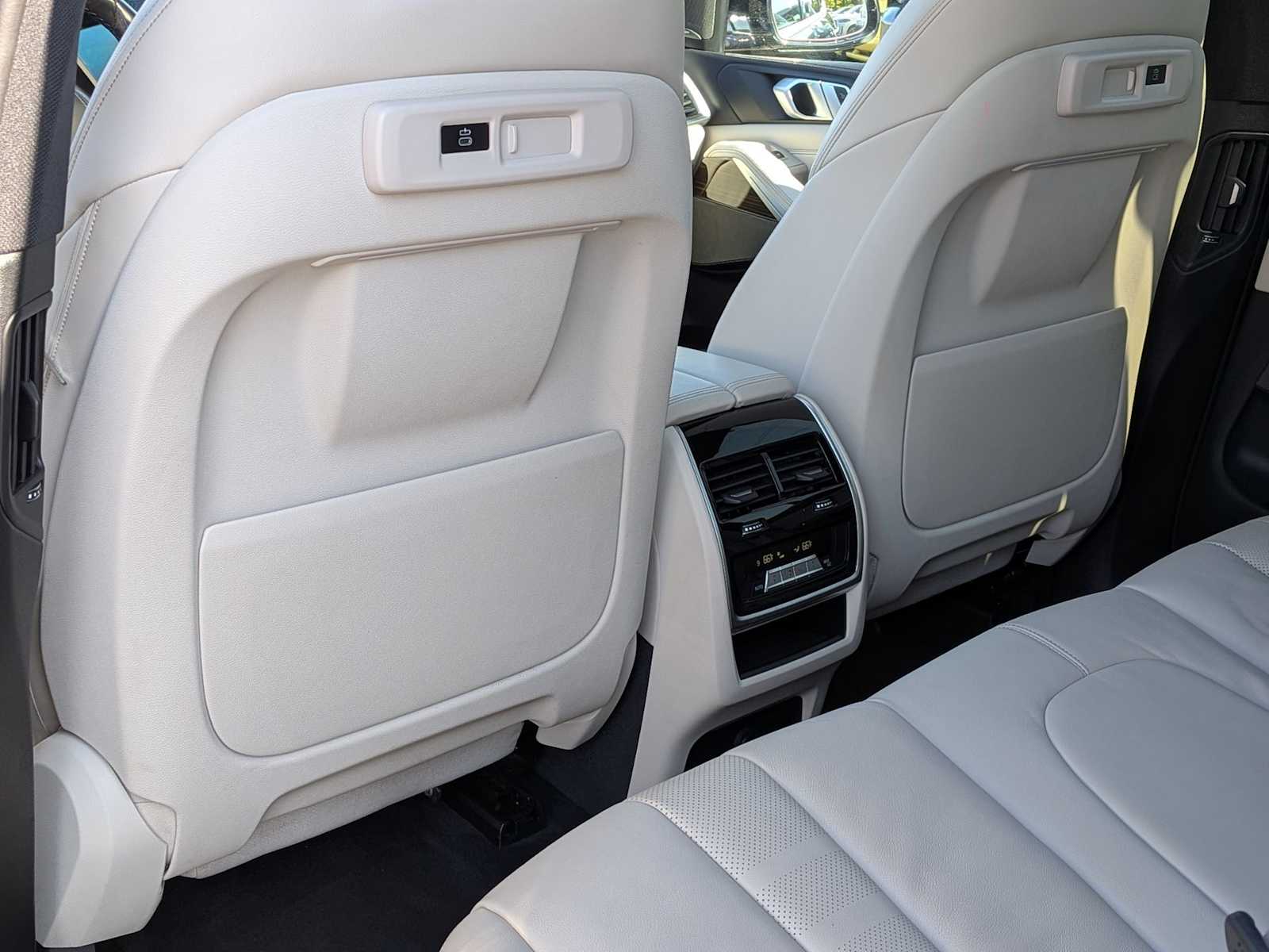 Thumbnail: 2019 BMW X5 - 19