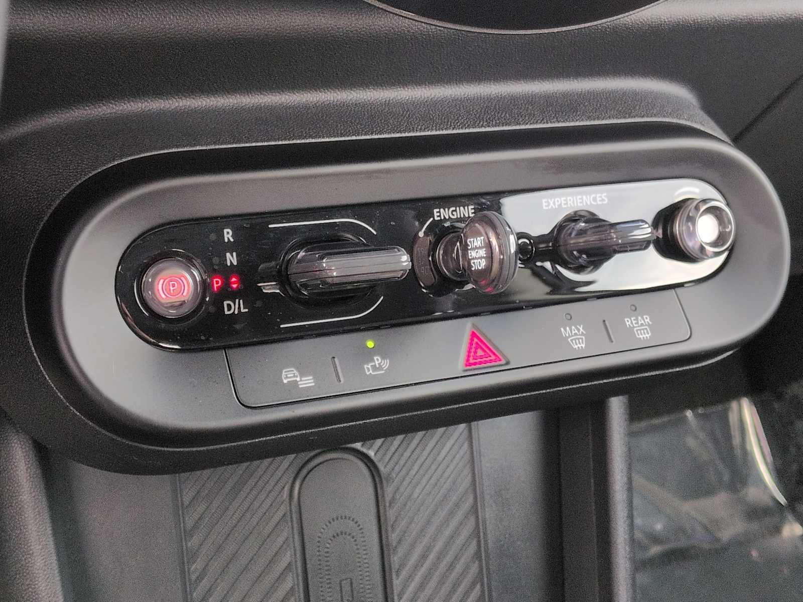 Thumbnail: 2025 MINI Cooper Hardtop - 32