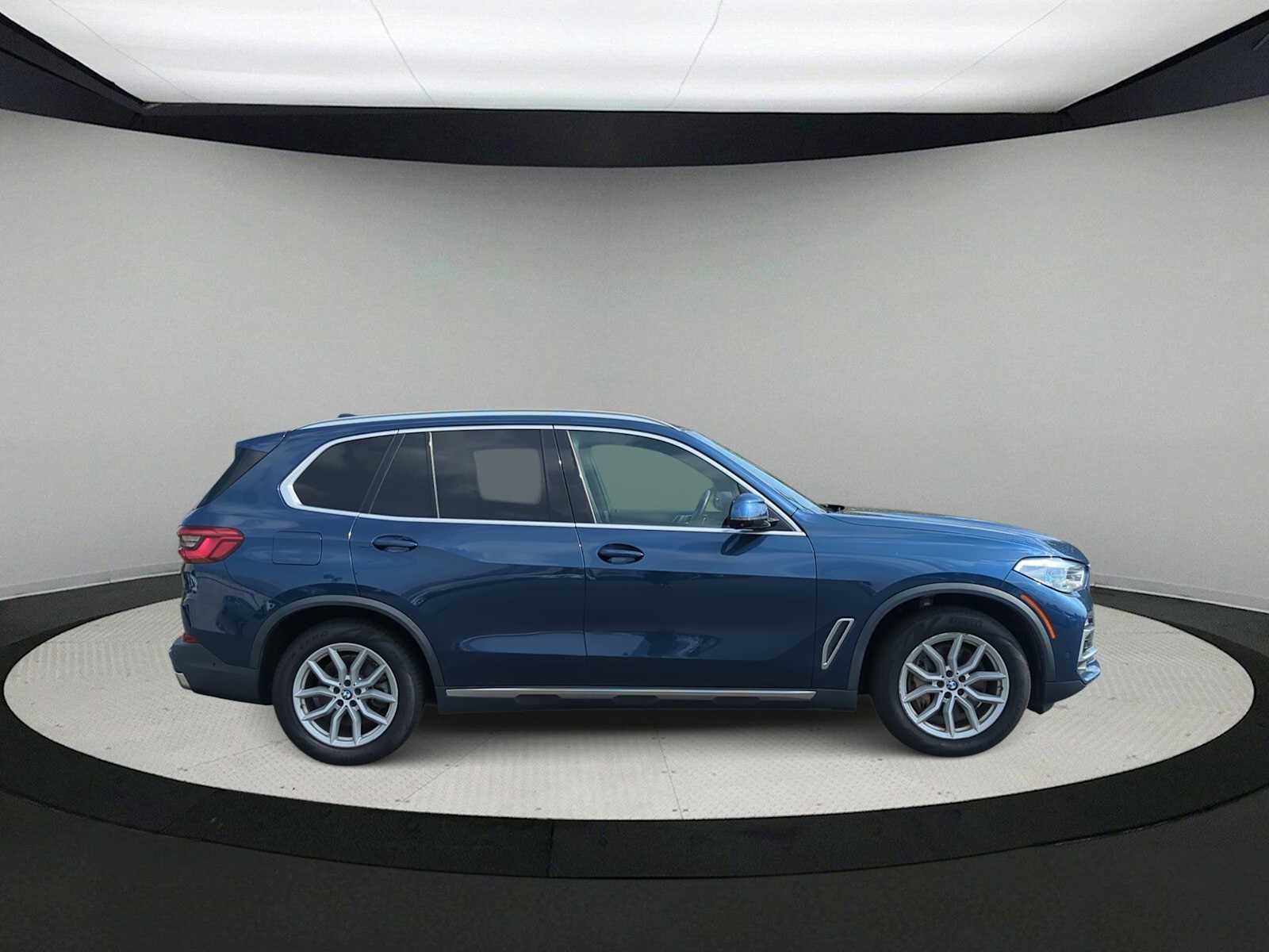 Thumbnail: 2019 BMW X5 - 9
