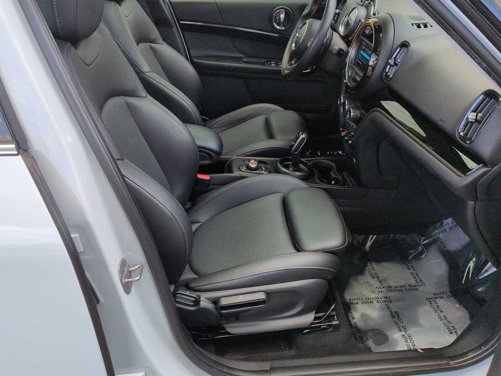 Thumbnail: 2020 MINI Cooper Countryman - 24