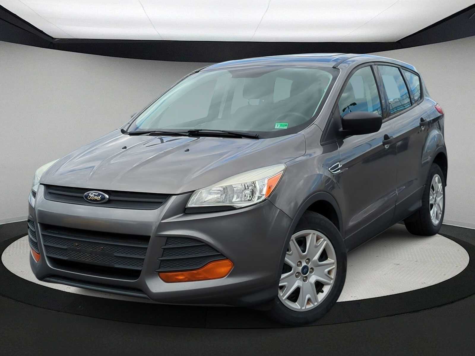 2014 Ford Escape S -
                  Sterling, VA