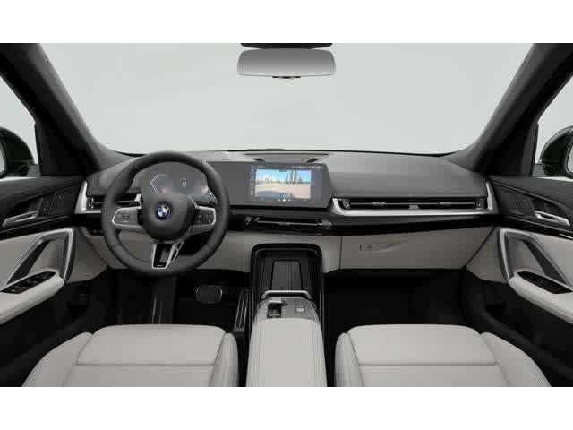 Thumbnail: 2027 BMW X1 - 7