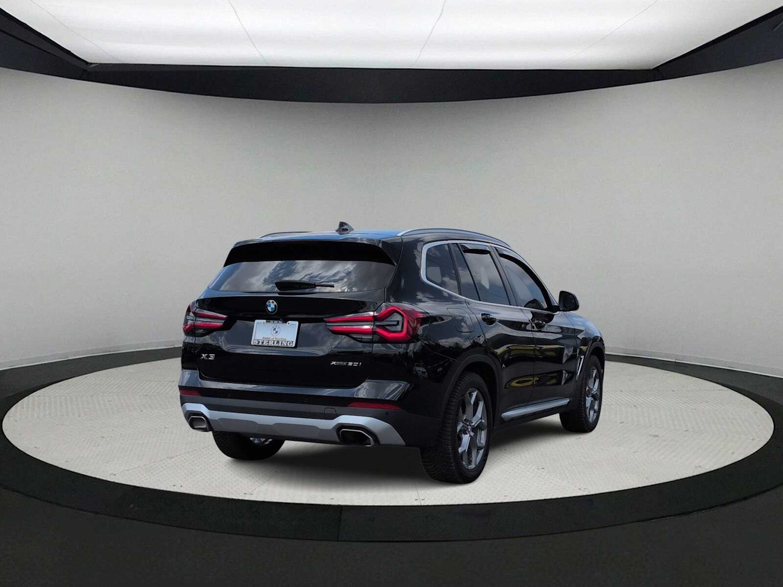 Thumbnail: 2023 BMW X3 - 8